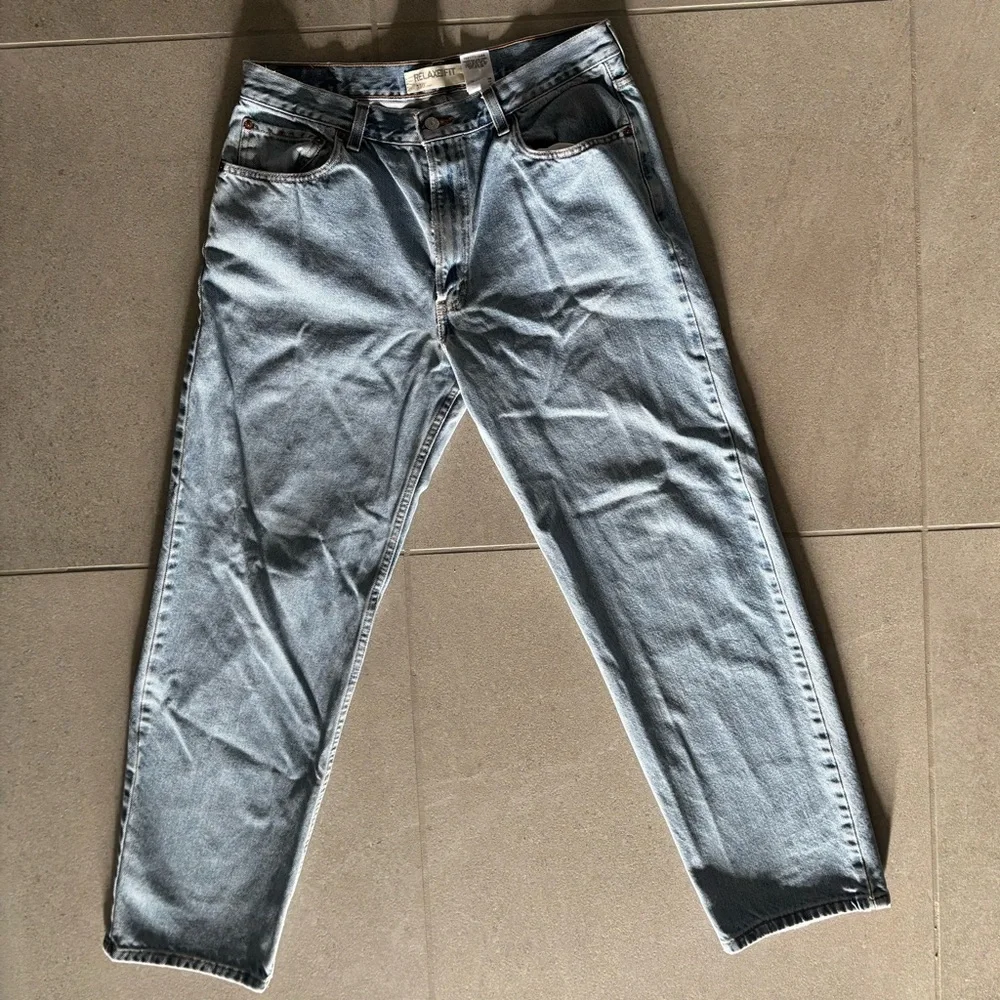 Men’s Levi’s 550 light denim jeans relaxed fit size W36 L32